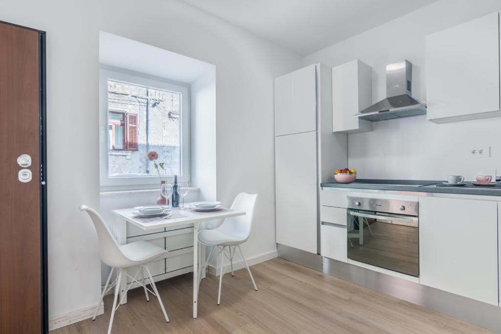 Apartment Klara Free Parking, Center Πούλα Εξωτερικό φωτογραφία